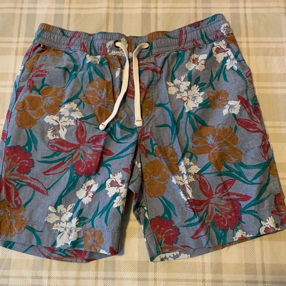 Tommy Hilfiger Shorts Mens Tommy Hilfiger Khaki Shorts Poshmark